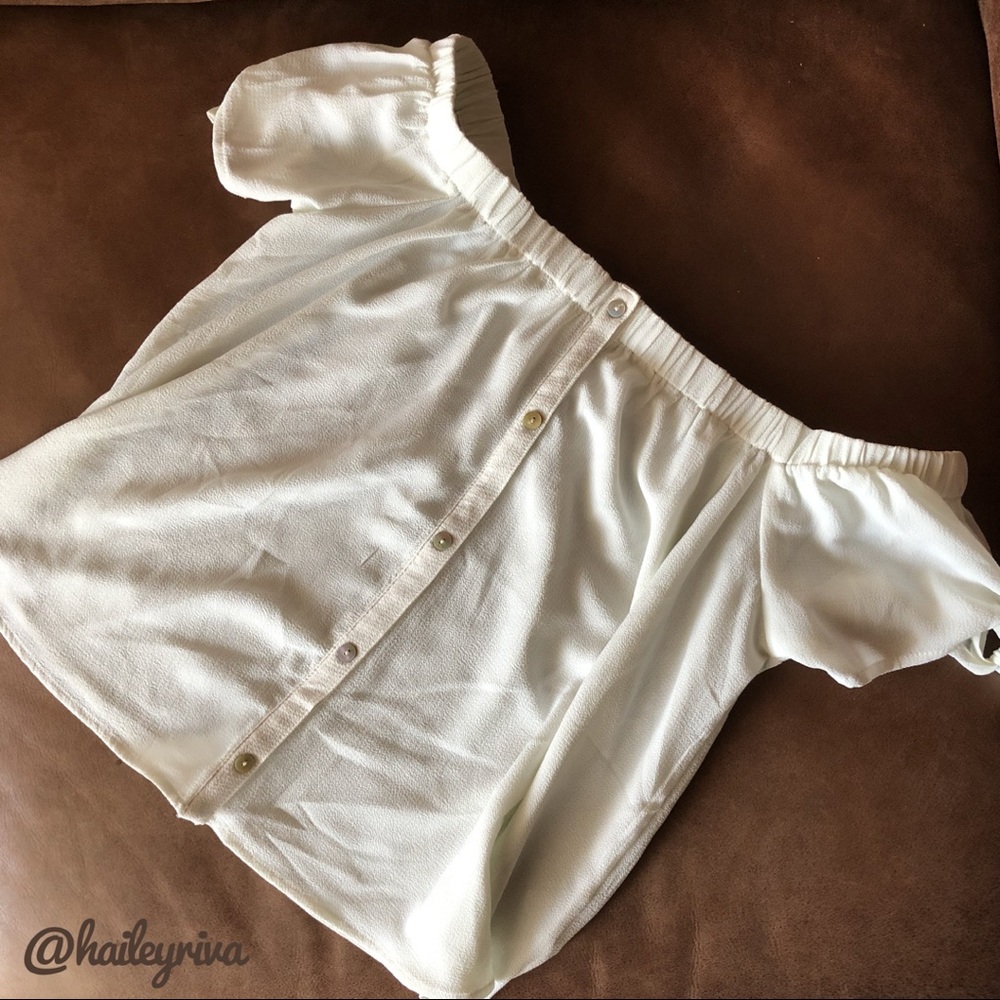 Off Shoulder Crop Top